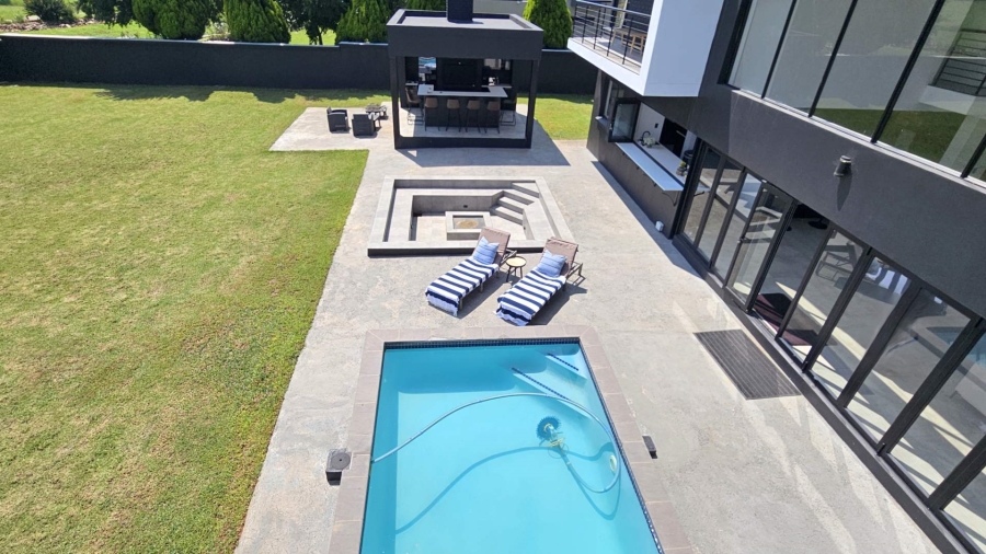 4 Bedroom Property for Sale in The Islands Estates North West